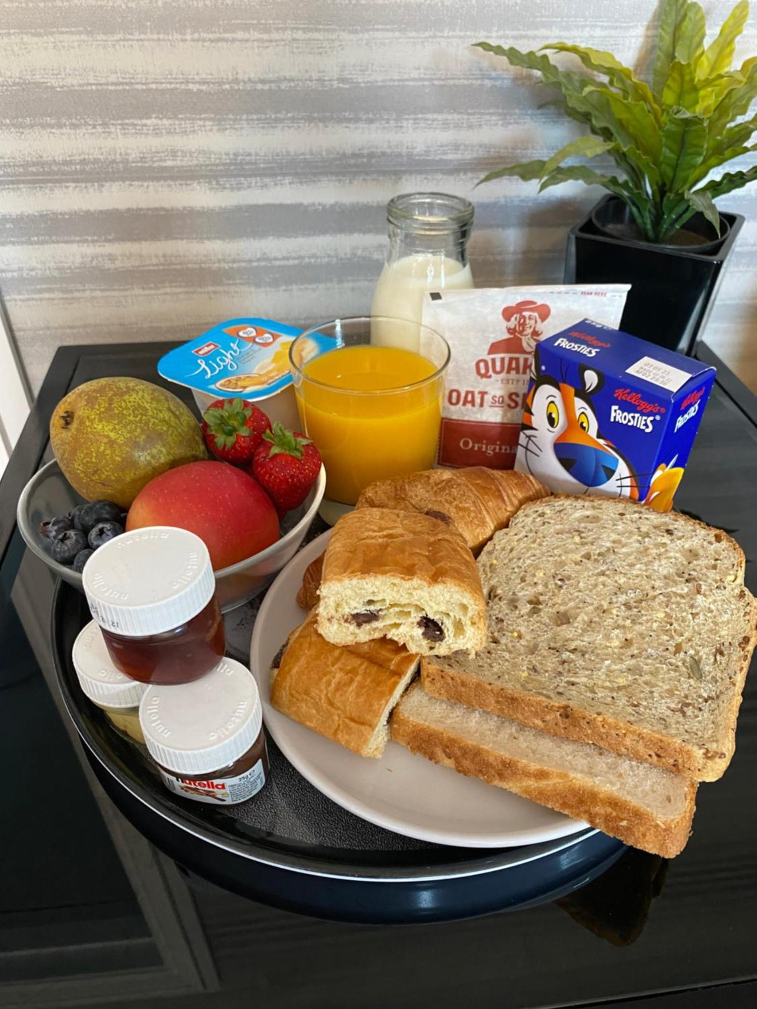 Hansom House 힌클리 외부 사진